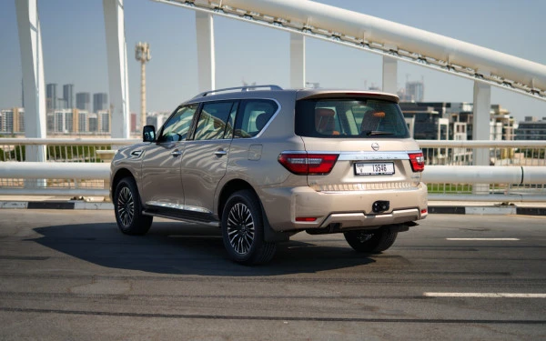 Nissan Patrol Platinum V6 (Beige), 2024