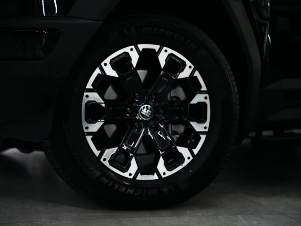 Jetour G700 (Black), 2025