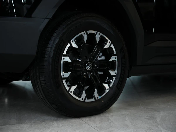 Jetour G700 (Black), 2025