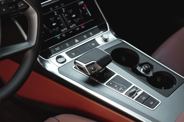 Audi A6 (Black), 2023