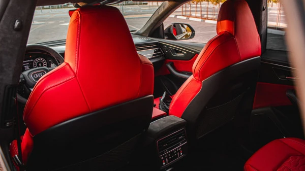 Audi RSQ8 (Black), 2021