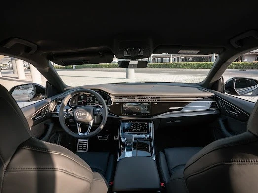Audi RSQ8 (Black), 2023