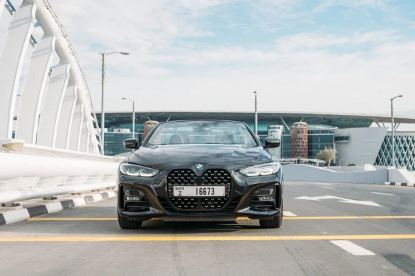 BMW 430i cabrio (Black), 2023