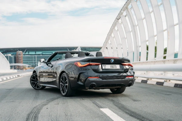 BMW 430i cabrio (Black), 2023