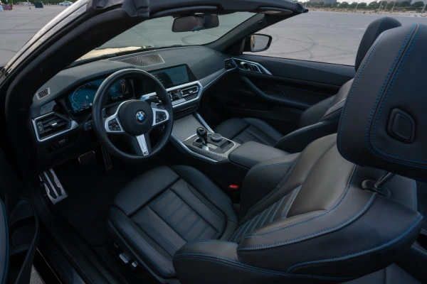 BMW 430i cabrio (Black), 2023