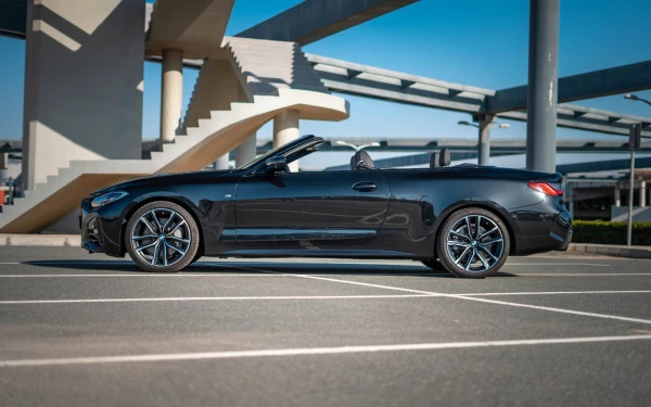 BMW 430i cabrio (Black), 2023