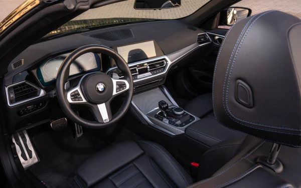 BMW 430i cabrio (Black), 2023