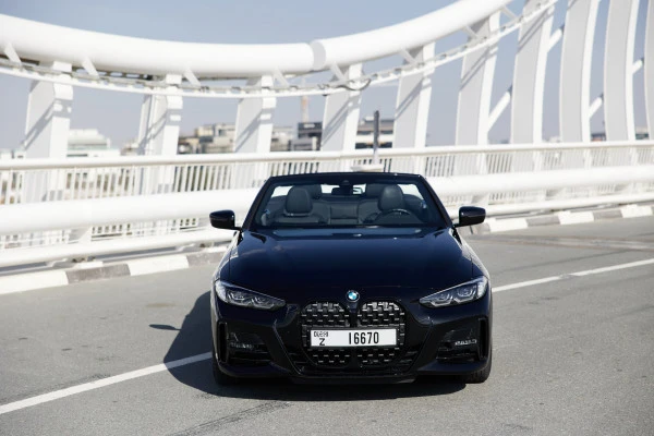 BMW 430i cabrio (Black), 2023