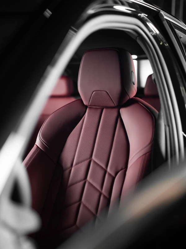BMW 520i (Black), 2025