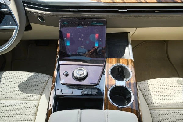 Cadillac Escalade (Black), 2025
