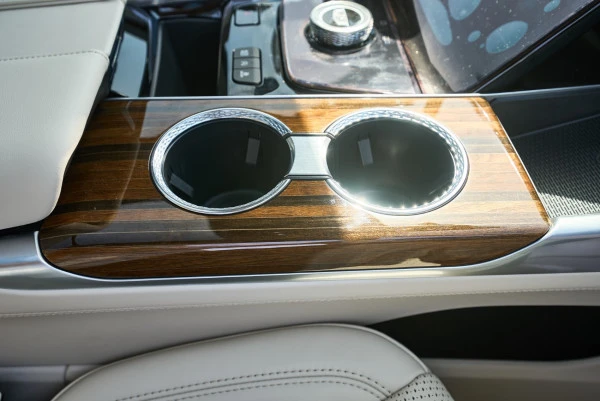 Cadillac Escalade (Black), 2025