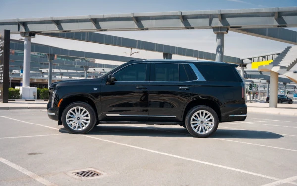 Cadillac Escalade (Black), 2025