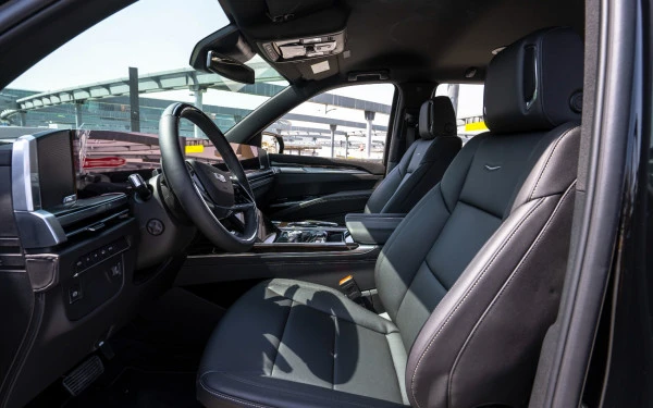 Cadillac Escalade (Black), 2025