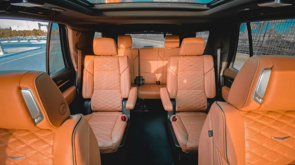 Cadillac Escalade (Black), 2022