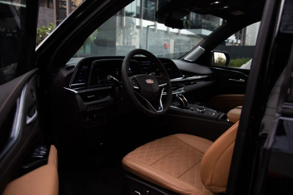 Cadillac Escalade (Black), 2022
