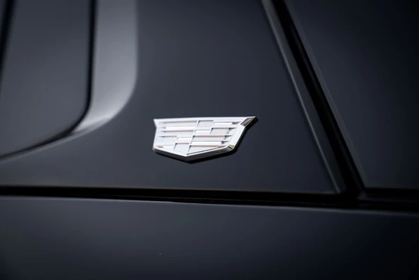 Cadillac Escalade (Black), 2023