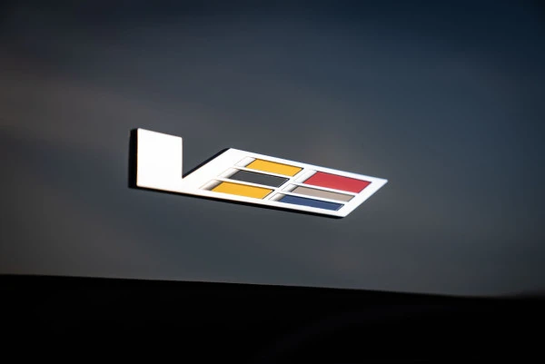Cadillac Escalade (Black), 2023