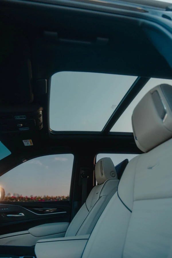 Cadillac Escalade (Black), 2024