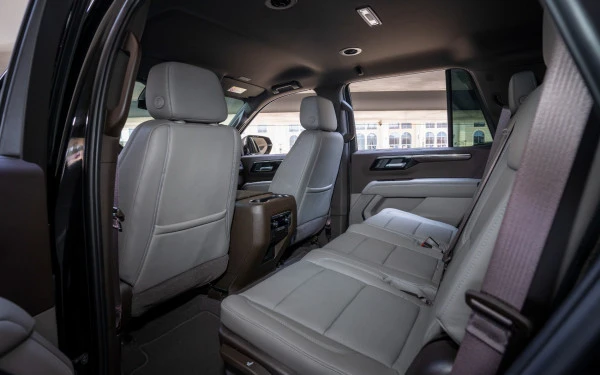 Chevrolet Tahoe (Black), 2025