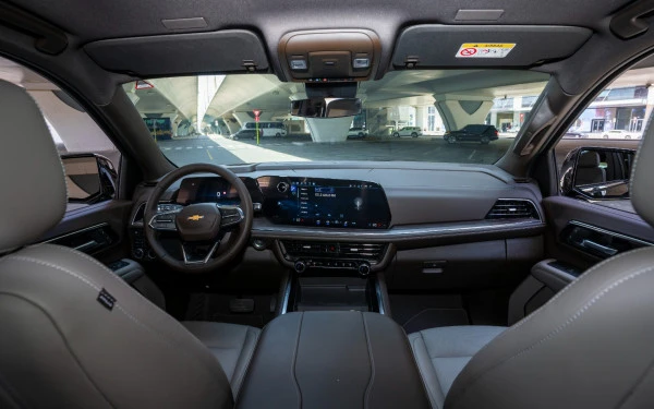 Chevrolet Tahoe (Black), 2025