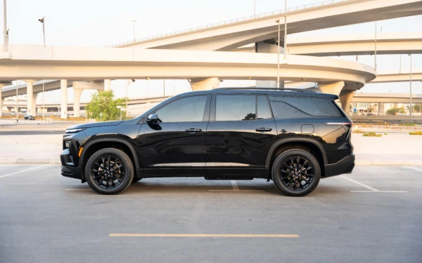 Chevrolet Traverse (Black), 2025