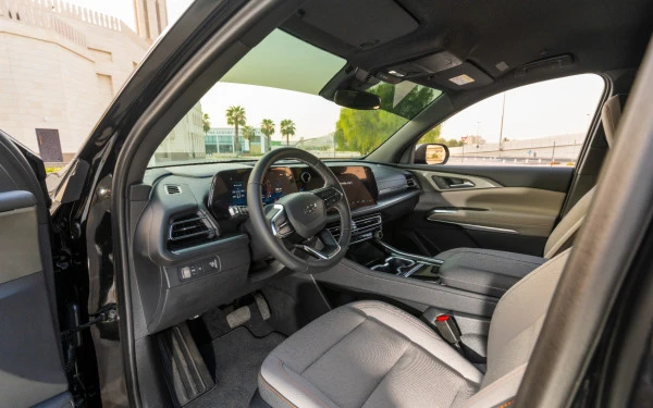 Chevrolet Traverse (Black), 2025
