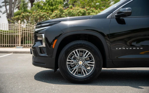 Chevrolet Traverse (Black), 2026