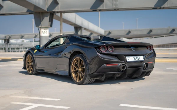 Ferrari F8 Tributo Spider (Nero), 2023