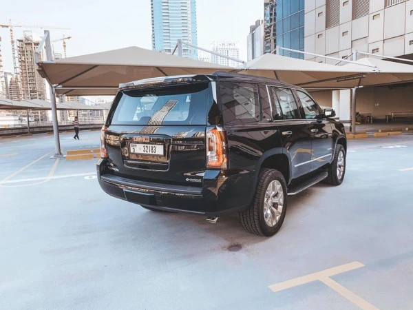 GMC Yukon (Black), 2020