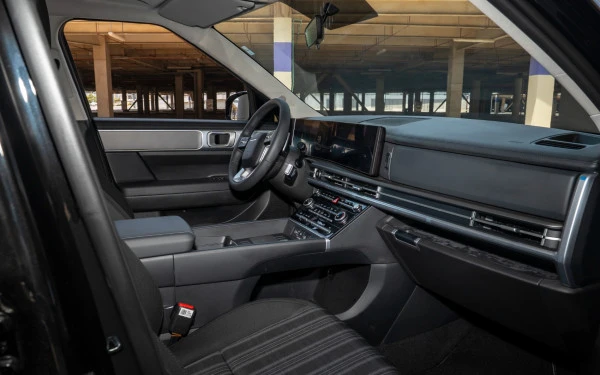 Hyundai Santa Fe (Black), 2026