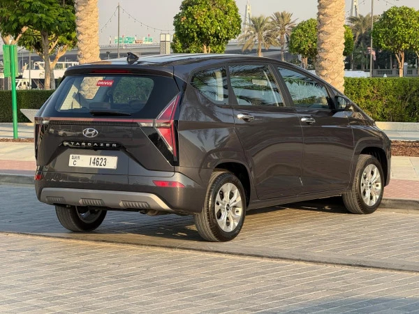 Hyundai Stargazer (Black), 2025