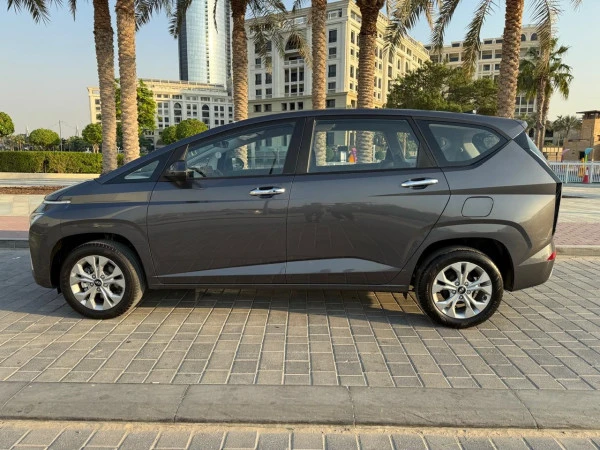 Hyundai Stargazer (Black), 2025
