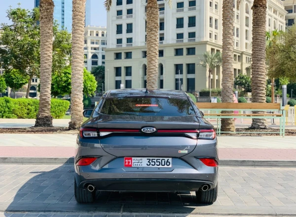 JAC J7 (Black), 2026