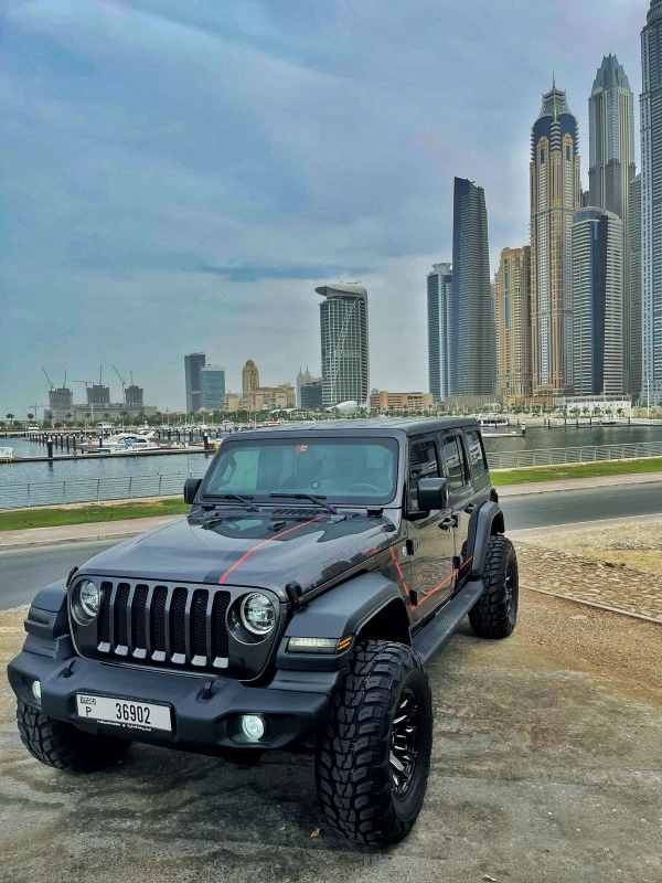 Jeep Wrangler (Schwarz), 2021