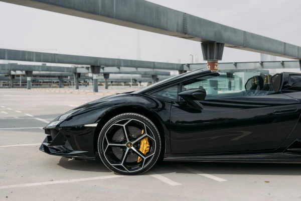 Lamborghini Evo Spyder (Black), 2023
