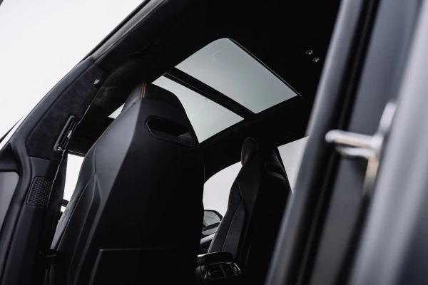 Lamborghini Urus MY20 (Black), 2025