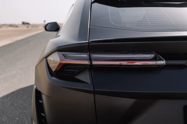Lamborghini Urus MY20 (Black), 2025