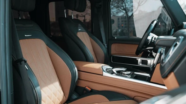 Mercedes G63 AMG (Black), 2020