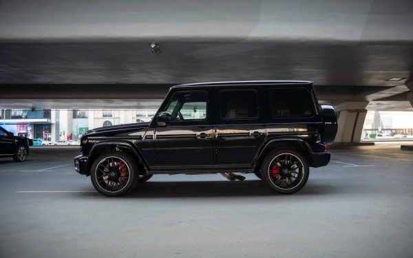 Mercedes G63 AMG (Black), 2023