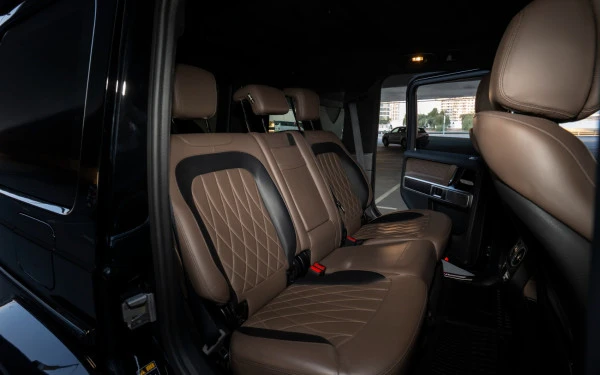 Mercedes G63 AMG (Black), 2023