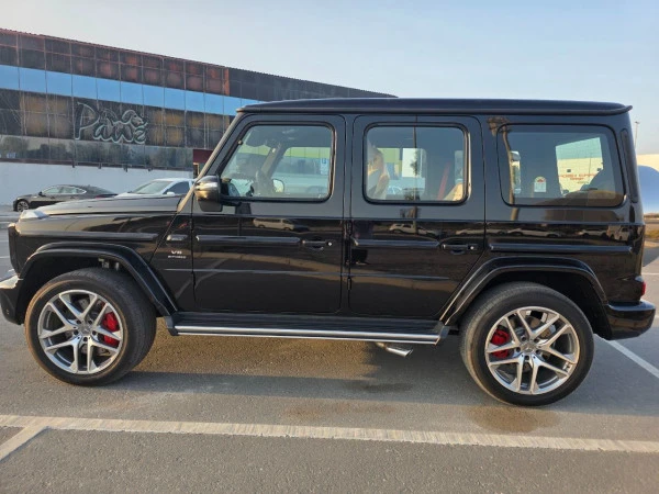 Mercedes G63 AMG (Black), 2025