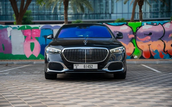Mercedes Maybach S580 (Black), 2023