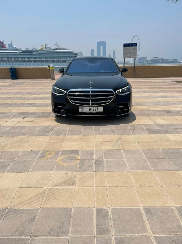 Mercedes S500 (Black), 2021