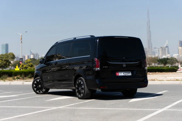Mercedes V300 Avantgarde Extra Long (Black), 2025