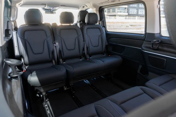 Mercedes V300 Avantgarde Extra Long (Black), 2025