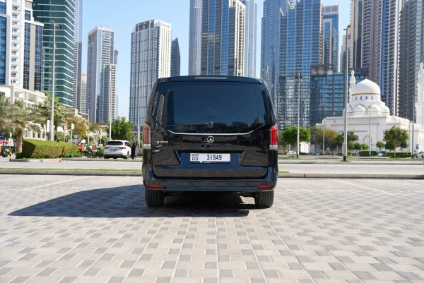 Mercedes V300 Avantgarde Extra Long (Black), 2025