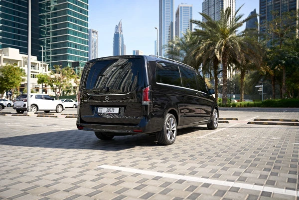Mercedes V300 Avantgarde Extra Long (Nero), 2025