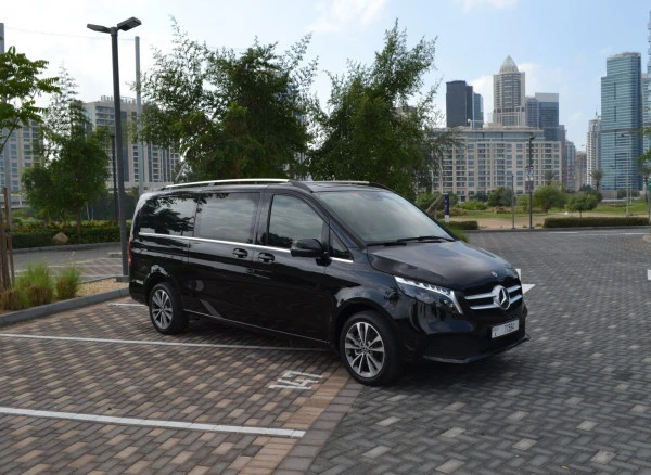 Mercedes V250 (Black), 2023
