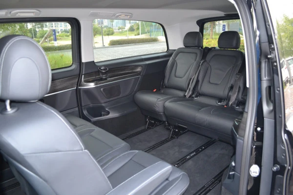 Mercedes V250 (Black), 2023