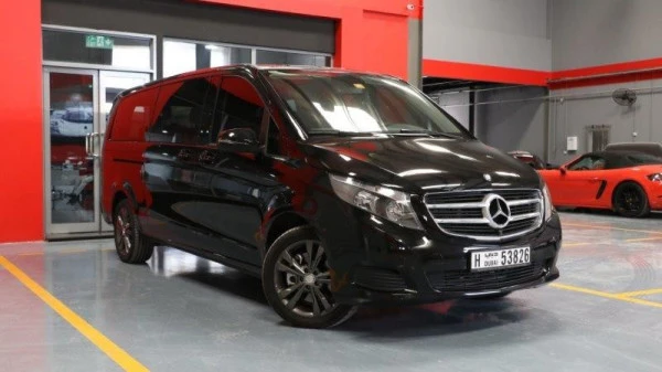 Mercedes V250 (Black), 2018